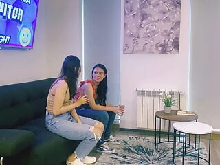  video: I don't know how I ended up at the bar girl's house