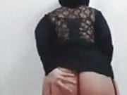 Big Ass Muslim Milf In Burqa Dancing And Showing Her Asshole