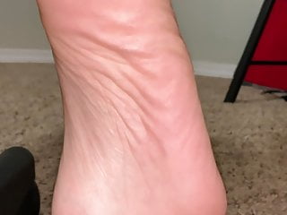 Footing, Soles, Tickle, Sole