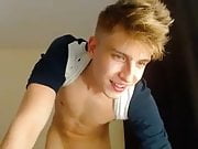 cute shaved blond twink wanking for cam (1'15'')