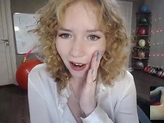 Curly Hot Blonde Cam Reaction