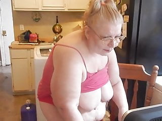 Show, MILF in Kitchen, BBW, HD Videos