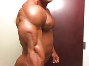 TANNED MUSCLE