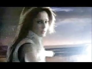 Girls Aloud - Wake Me Up (Cheryl Cole Edit)