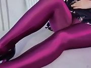 Purple spandex pantyhose